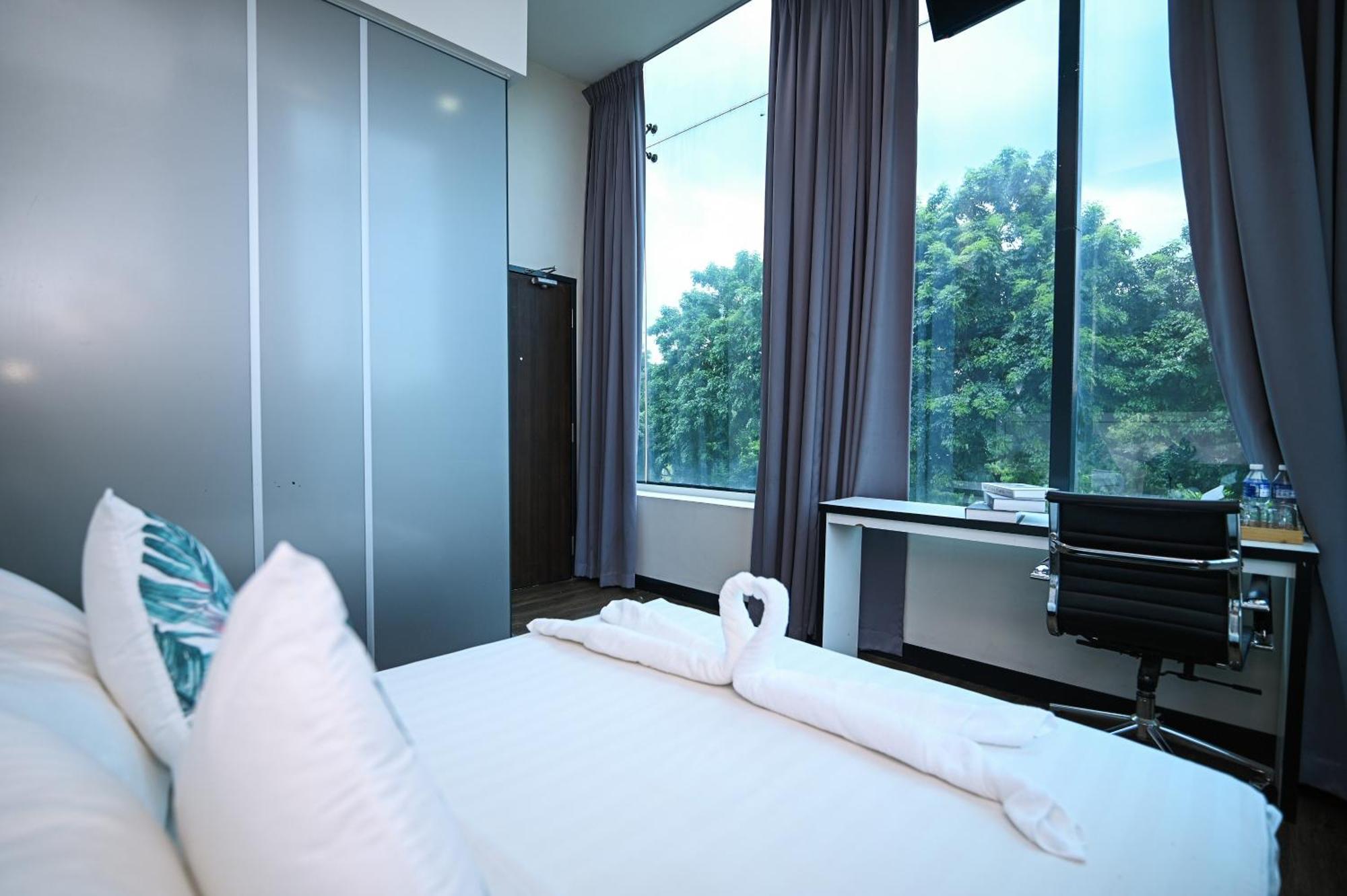 Swing & Pillows - Kota Kemuning Selangor Shah Alam Esterno foto